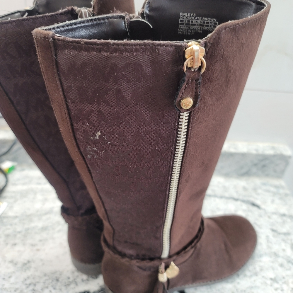 Micheal Kors Finley 3 Chocolate Brown Boots - Picture 10 of 14